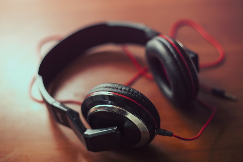 Security researchers can turn headphones into microphones