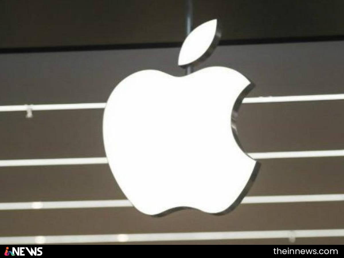 How Did Two College Students Scam Apple Of $ 1 Million?